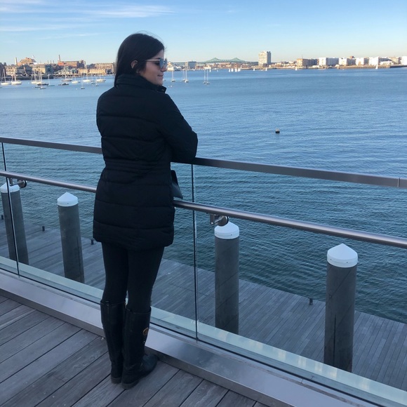 Meet your Posher, Alex - Picture 1 of 1